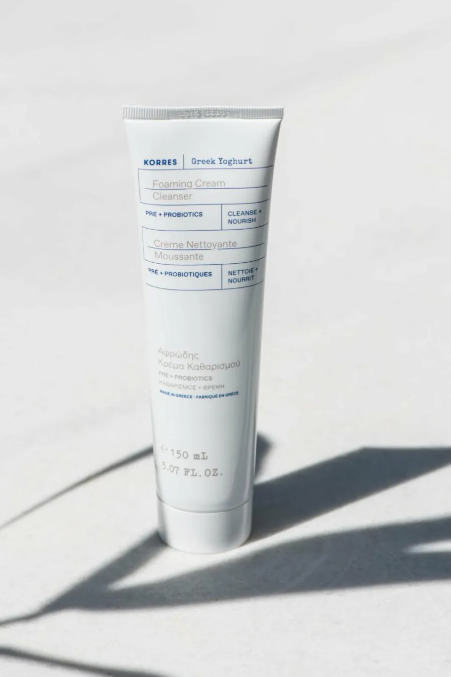 New Crème nettoyante moussante aux probiotiques et yaourt grec Nettoyant Visage