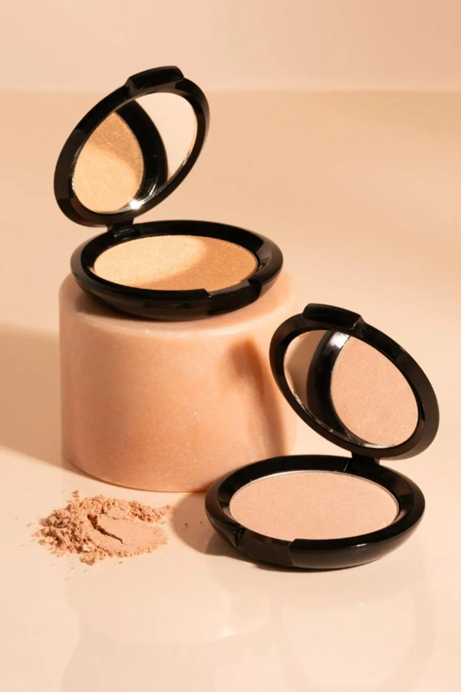 Clearance Enlumineur poudré Enlumineur & Highlighter