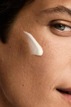 Sale Soin anti-âge global revitalisant Men boost Homme Hydratant